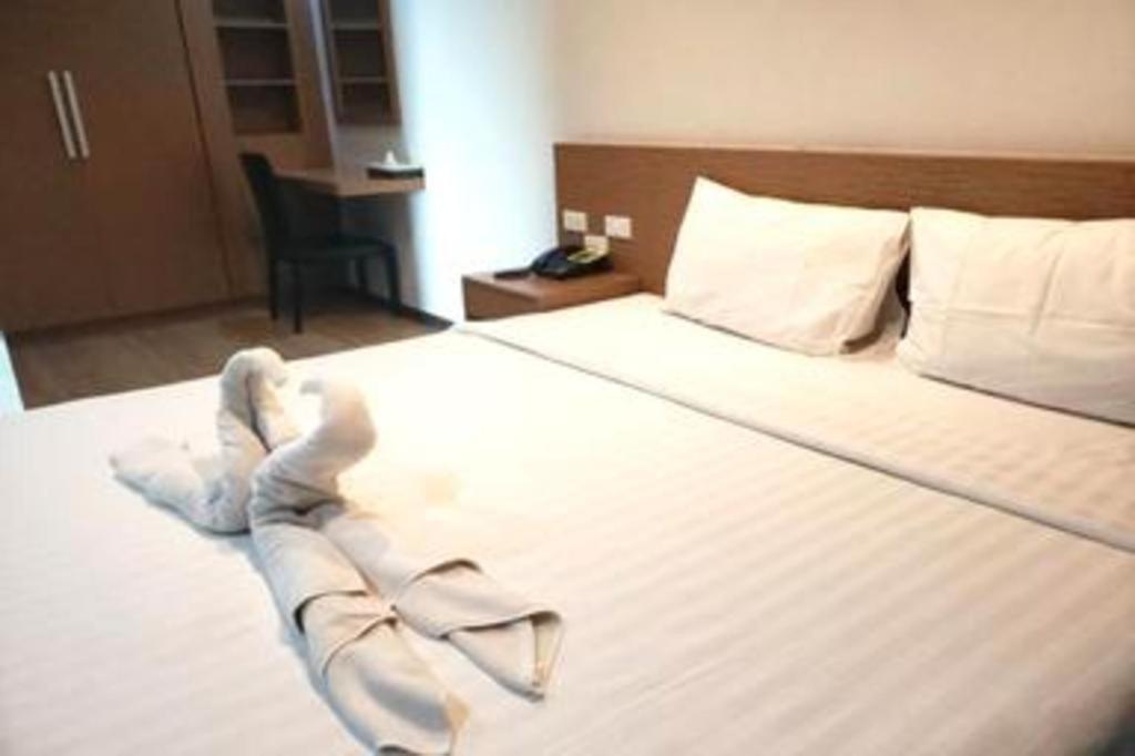 קנצ'נבורי Eurotel Hotel מראה חיצוני תמונה
