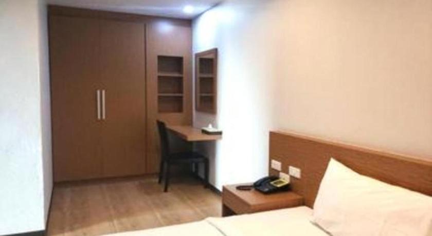 קנצ'נבורי Eurotel Hotel מראה חיצוני תמונה